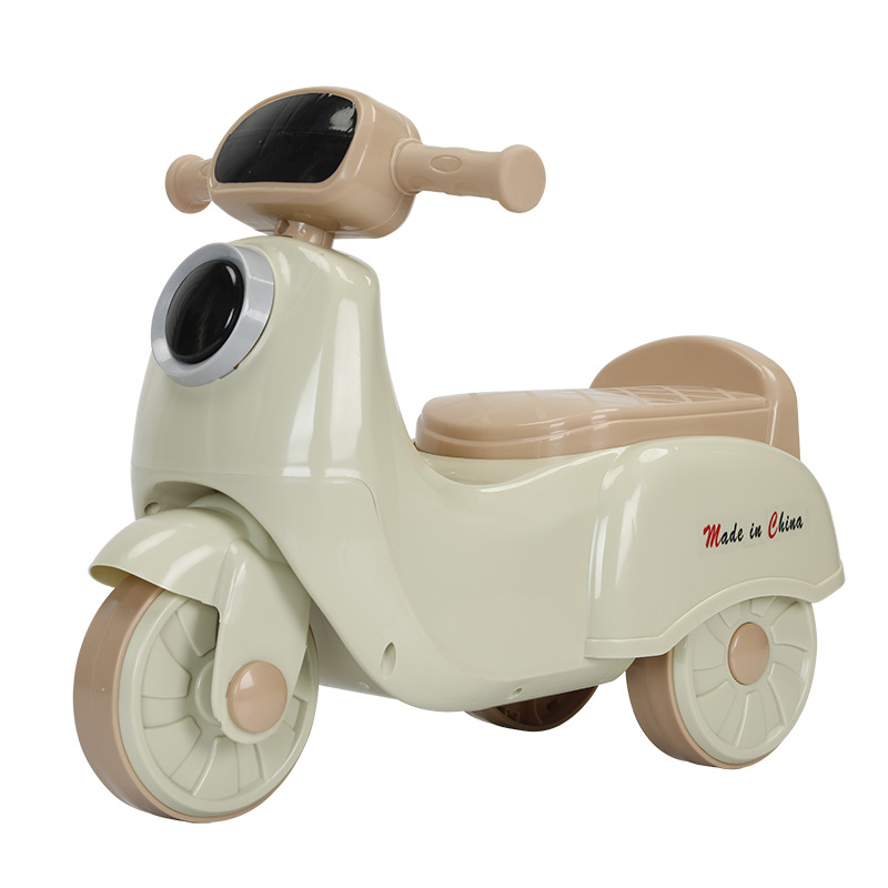 Charming Kids’ Scooter with Lights & Sound – Fun Ride for Little Adventurers