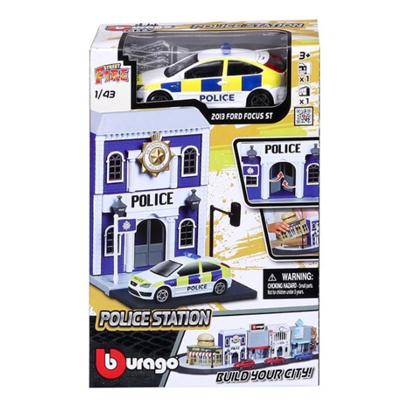 بوراجو - مجموعة بناء قسم الشرطة مع سيارة