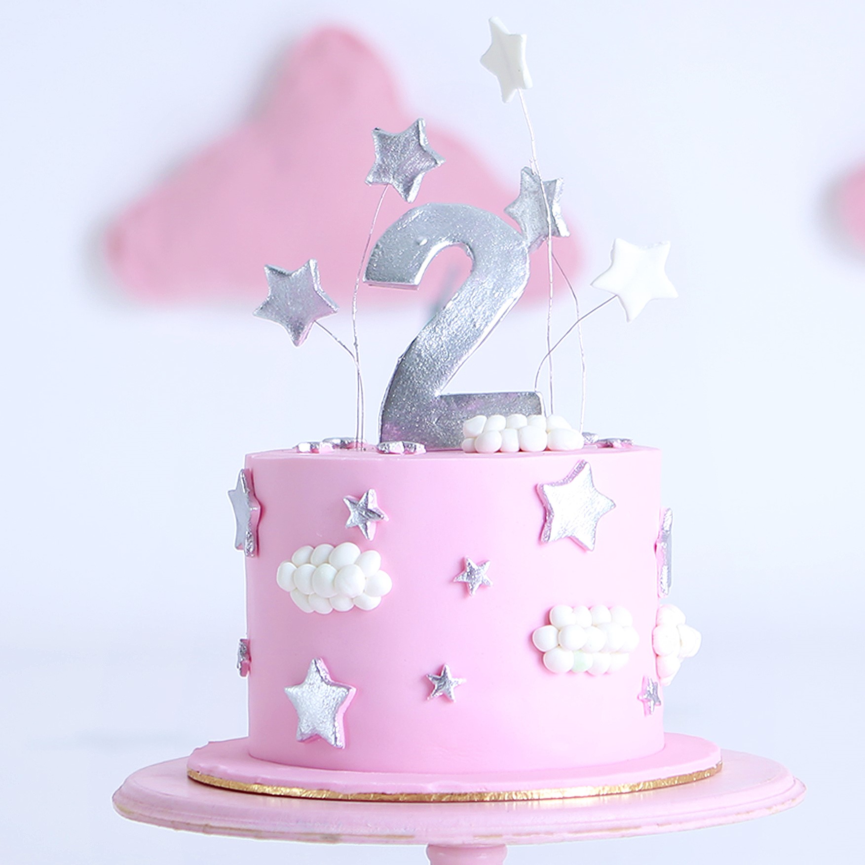 كرييت - كيك السحابة الوردية