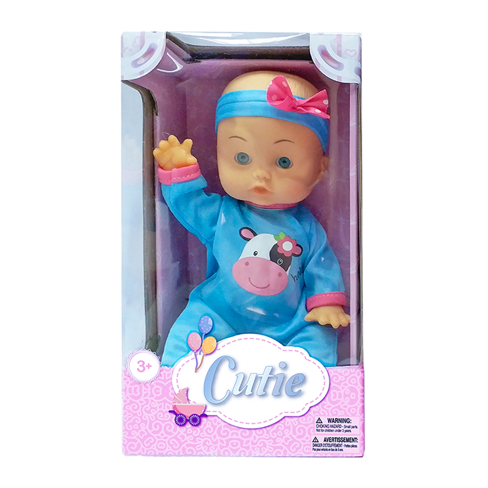 دمية كيوتي مع عيون زرقاء