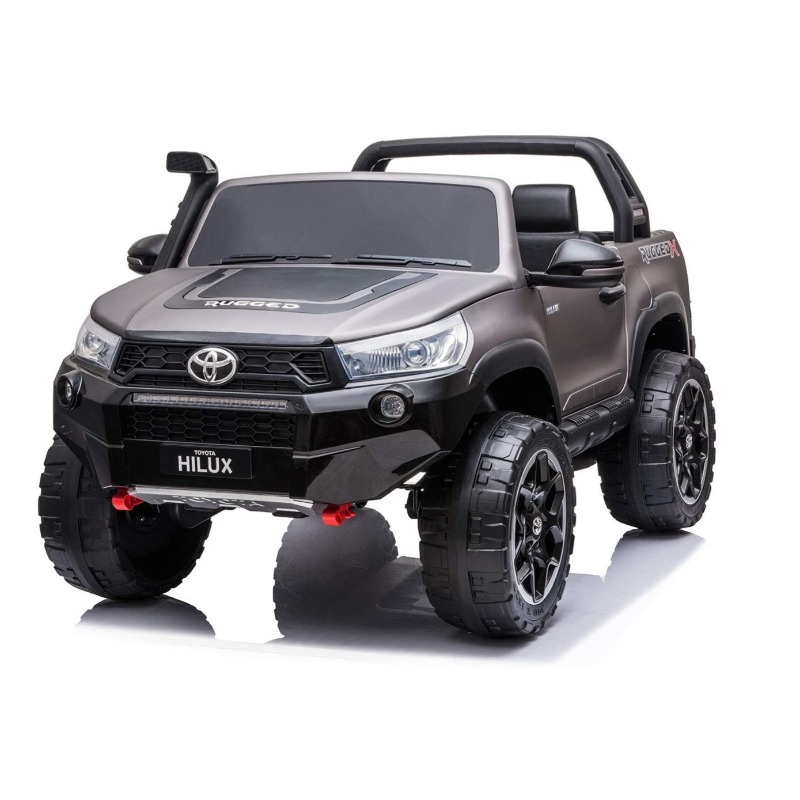 سيارة الركوب تويوتا هايلوكس سوبر لارج