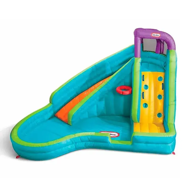 ملعب مائي متكامل للأطفال – تسلق، انزلاق، وبركة في منتزه مصغّر من Little Tikes