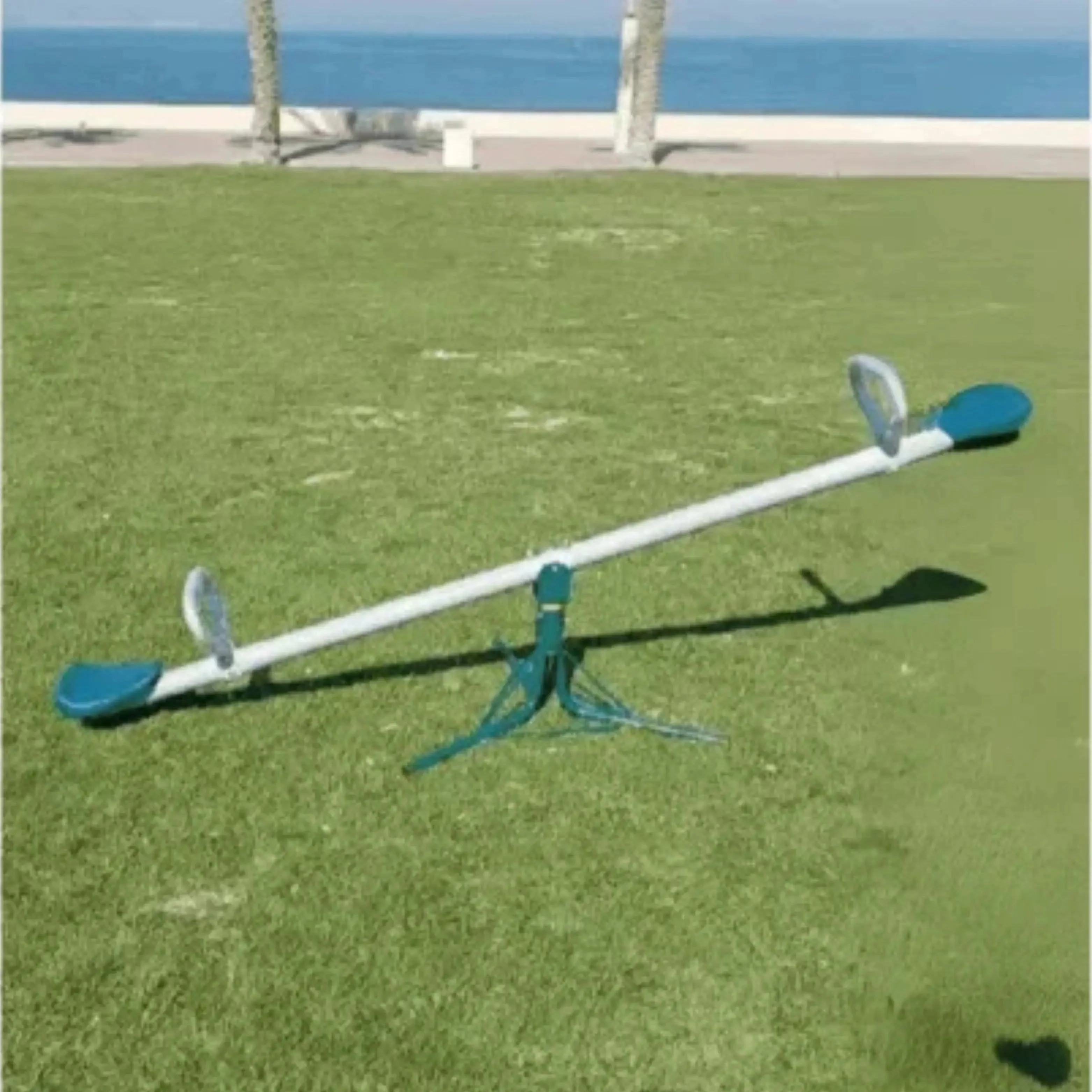 ميزان حديد بطول 2 متر آمن ومتين للأطفال