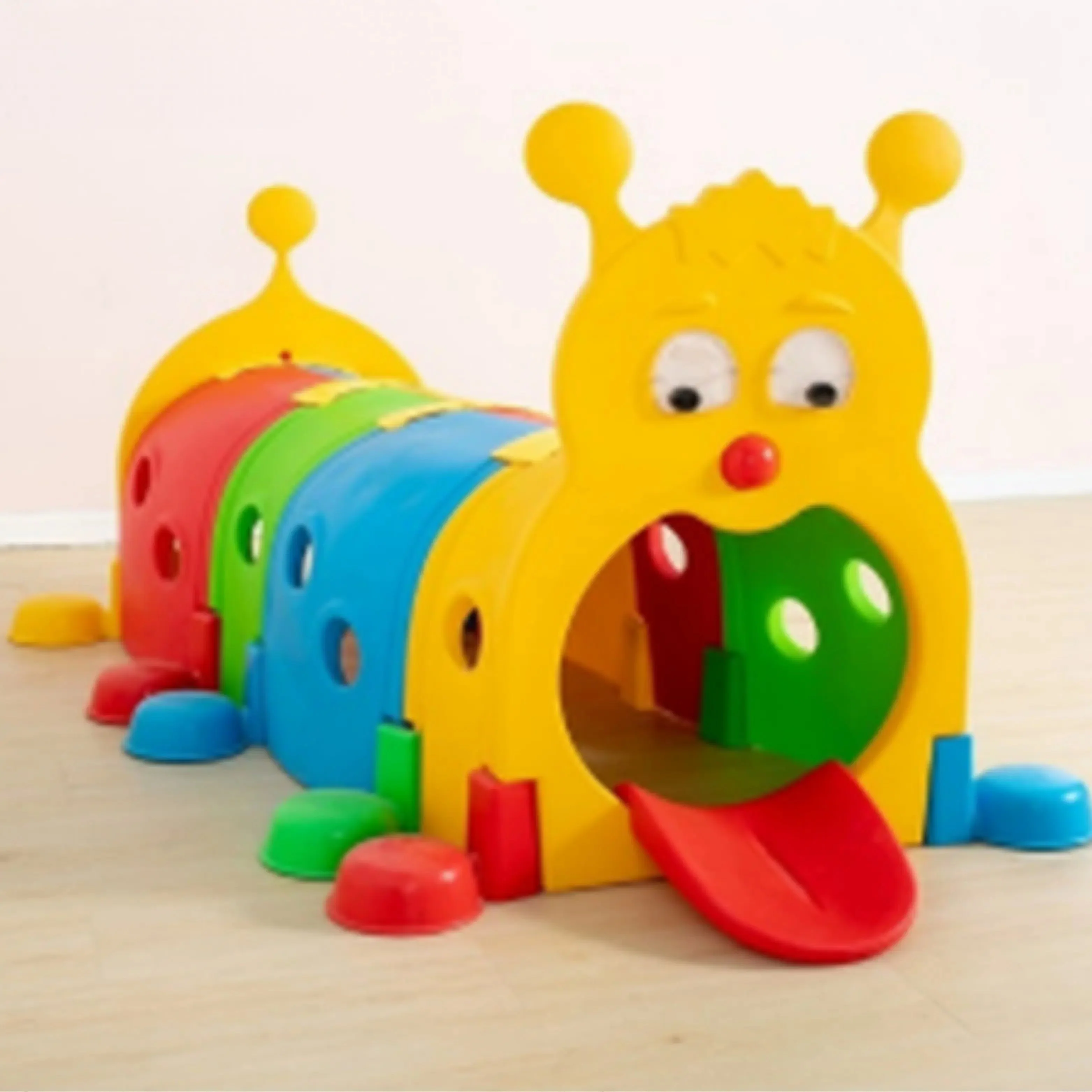 نفق بلاستيك شكل دودة للأطفال – نفق لعب ممتع وآمن