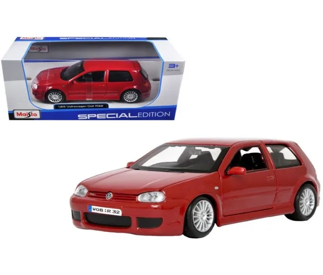 MAISTO 1: 24 DIECAST CAR VOLKSWAGEN GOLF R32