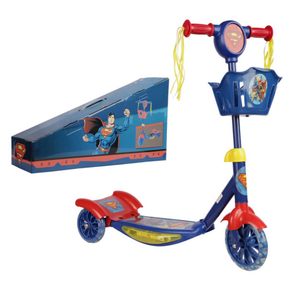 Superman 3 Wheel Scooter