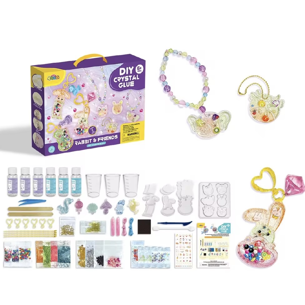 مجموعة الاكسسوارات مع القوالب