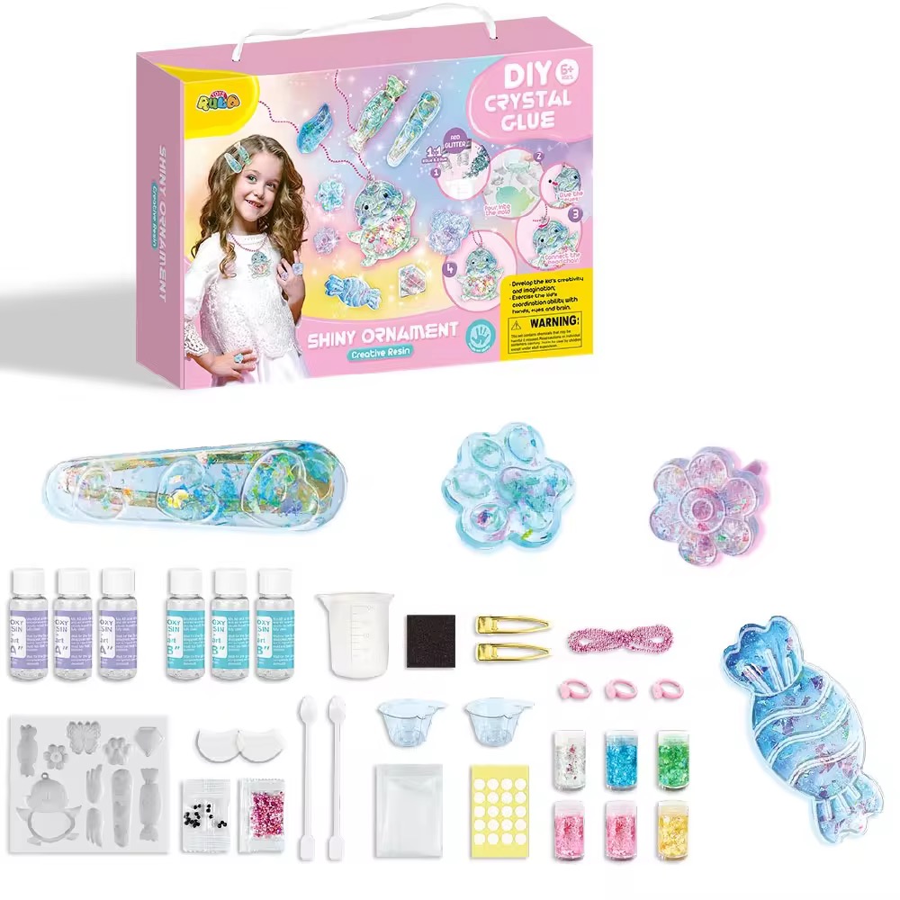 مجموعة الاكسسوارات مع القوالب