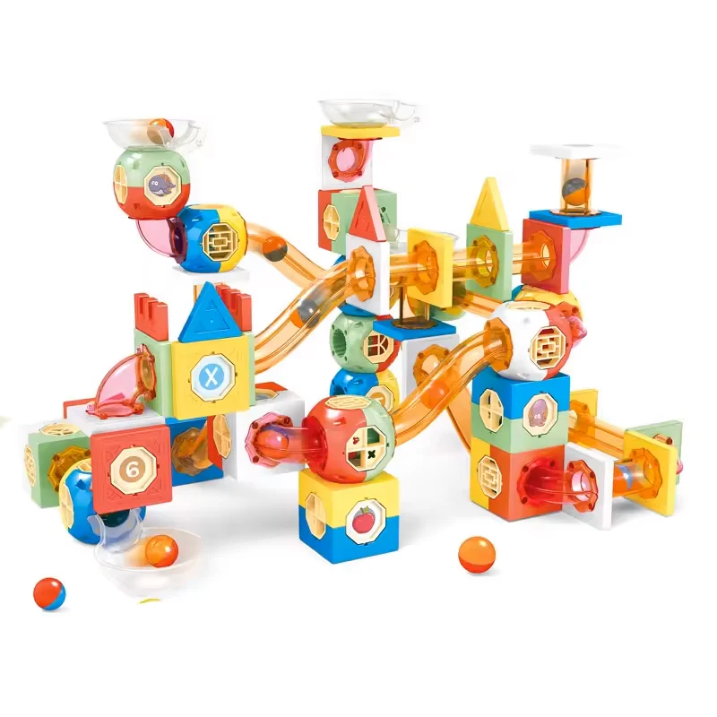 قطعة من لعبة بناء المتاهة المغناطيسية