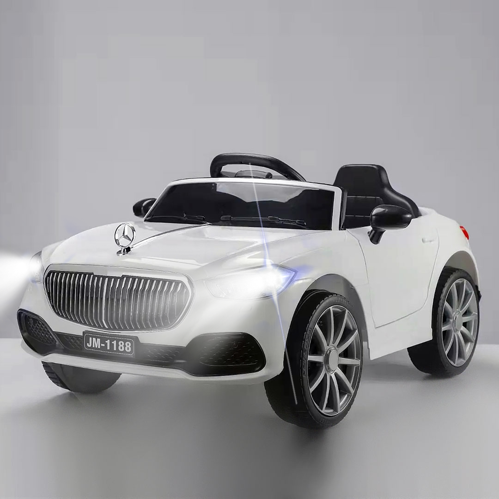 سيارة مرسيدس مايباخ - ابيض