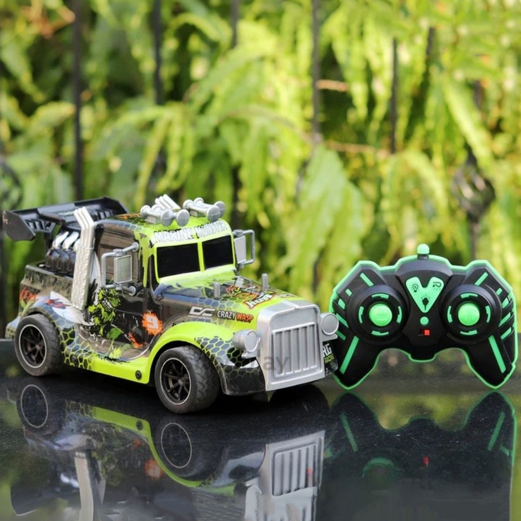 شاحنة مع ريموت - اخضر