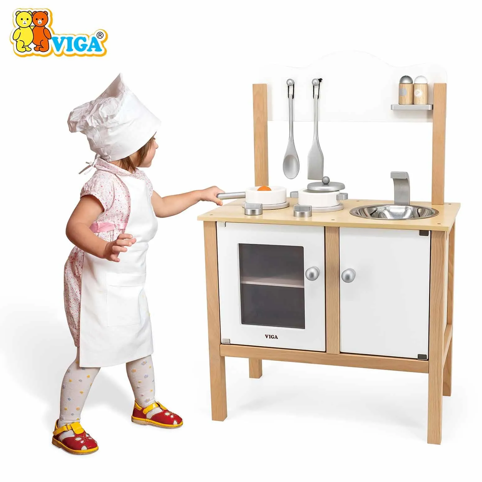 Noble Kitchen with Accessories